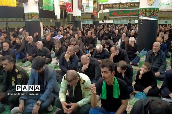 حضور پرشور عاشقان و دلدادگان حسینی در نماز جمعه عاشورایی شهرستان قرچک