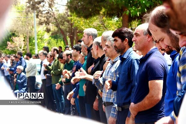 عزاداری ظهر عاشورای حسینی در بهارستان‌دو