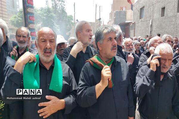 عزاداری روز عاشورا در شهر بافران نایین