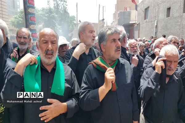 عزاداری روز عاشورا در شهر بافران نایین