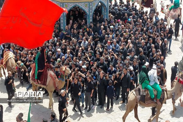 عزاداری روز عاشورا در شهر بافران نایین