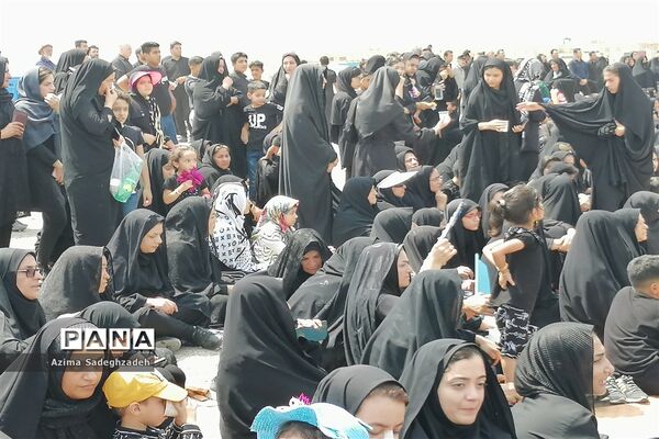 مراسم تعزیه‌خوانی روز عاشورا در خاتم