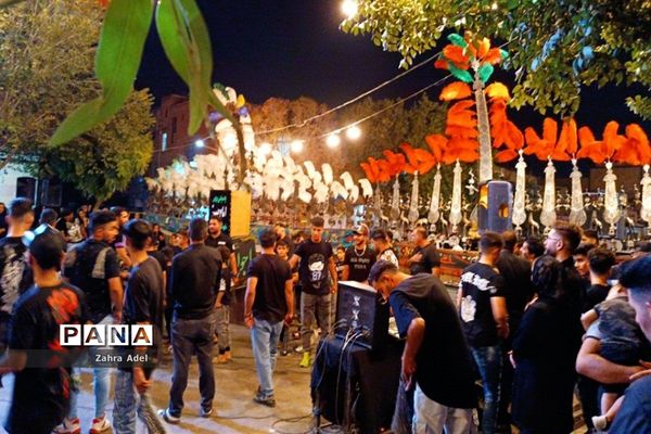 تجمع عزاداران شهرستان قرچک در روز سوم شهادت امام حسین(ع)