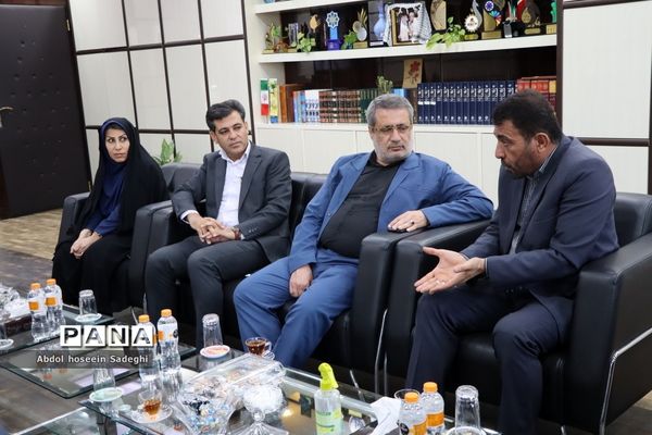 جلسه معارفه معاون ذی‌حساب اداره‌کل آموزش و پرورش استان بوشهر