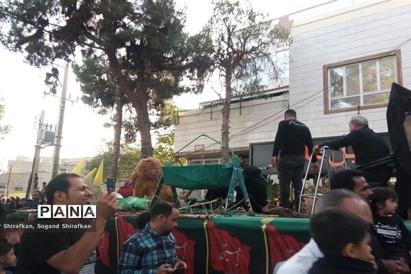 حرکت کاروان نمادین بنی اسد در شهرستان کاشمر