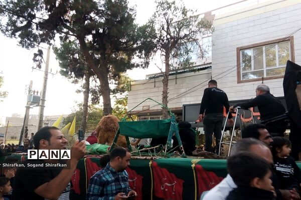 حرکت کاروان نمادین بنی اسد در شهرستان کاشمر