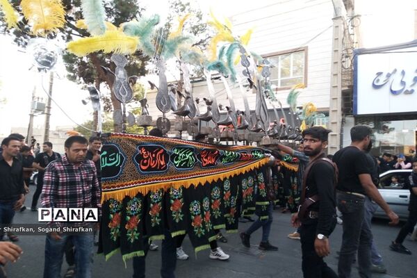 حرکت کاروان نمادین بنی اسد در شهرستان کاشمر