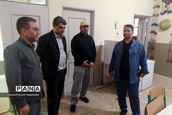 بازدید معاون پرورشی و فرهنگی ‌آموزش و پرورش شهرستان‌های تهران از ظرفیت‌های فرهنگی فشافویه
