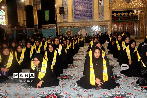 اعزام ۱۲۰ دانش‌آموز دختر زیارت‌اولی یزدی به مشهد مقدس