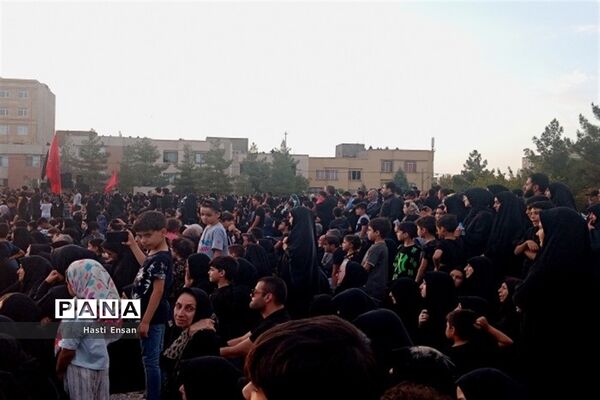 برگزاری مراسم خیمه سوزان در شهرک غرب مشهد