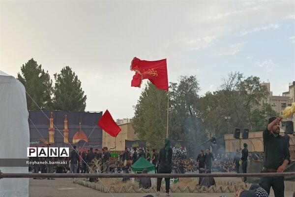 مراسم خیمه‌سوزان در عاشورای حسینی