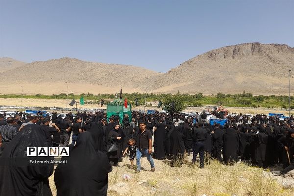 عزاداری روز عاشورا در شهرستان توره