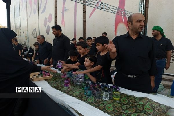 اجتماع روز عاشورا در میدان امام حسین(ع) اصفهان