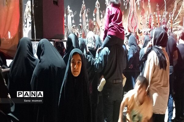 مراسم سوگواری شام غریبان در مشهد مقدس