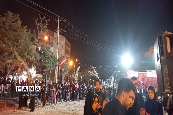 مراسم سوگواری شام غریبان در مشهد مقدس