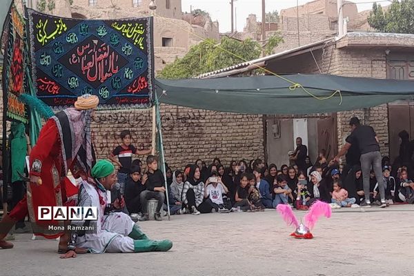 آیین مراسم تعزیه‌خوانی ماه محرم در روستای فرشه شهرستان کاشمر