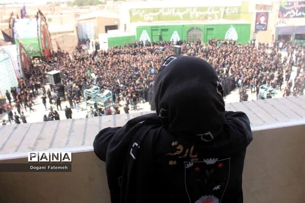 برگزاری مراسم نخل‌برداری عاشورا در حسینیه کشکنو اردکان