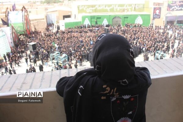 برگزاری مراسم نخل‌برداری عاشورا در حسینیه کشکنو اردکان