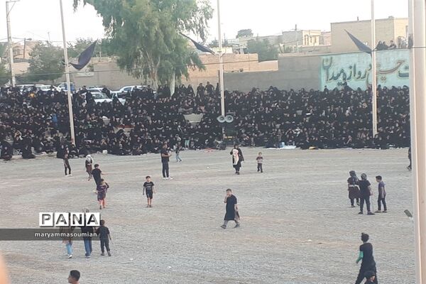 برگزاری مراسم عزاداری خیمه‌سوزان عصر عاشورا در ابرکوه