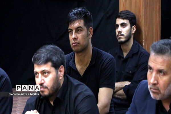 احیا قرآنی شب عاشورا در شهرستان ساوه
