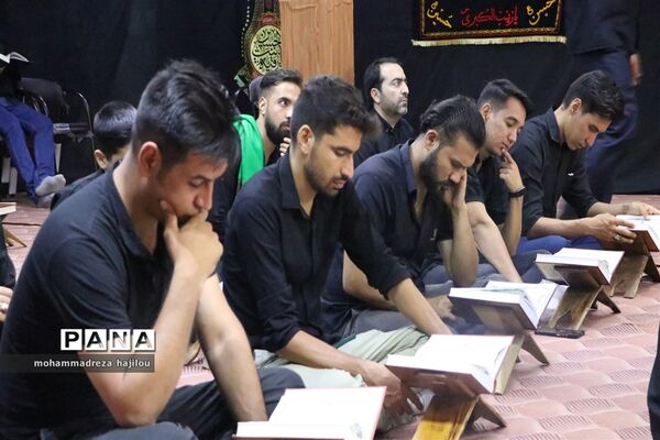 احیا قرآنی شب عاشورا در شهرستان ساوه