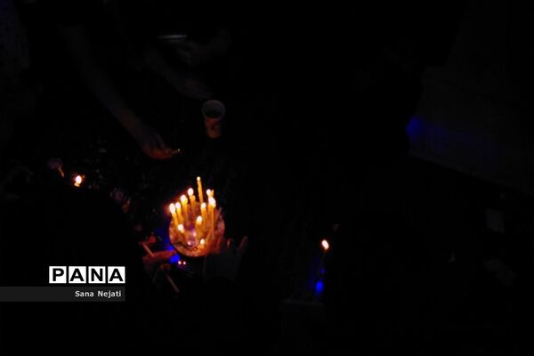 مراسم شام غریبان در جوار آرامگاه شهید گمنام