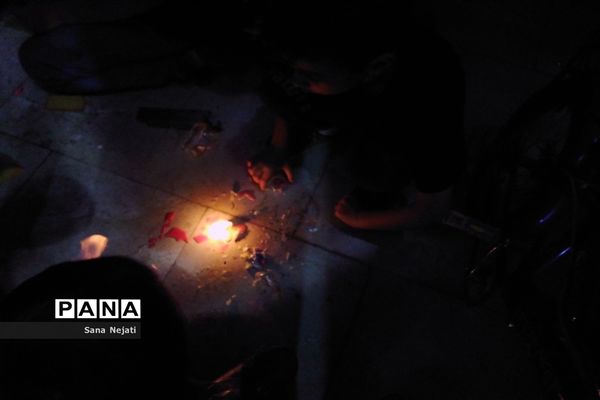 مراسم شام غریبان در جوار آرامگاه شهید گمنام