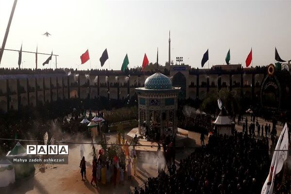 ‌عزاداری و نخل‌برداری مردم حسینی اشکذر در روز عاشورا
