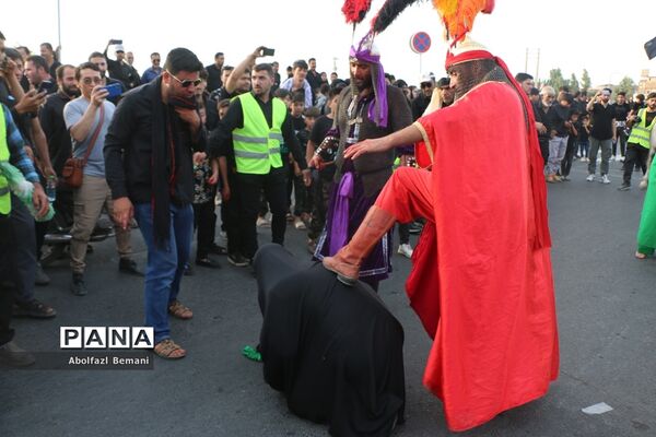 حرکت کاروان اسرا با عنوان «قافله غریبان نینوا» در جمکران