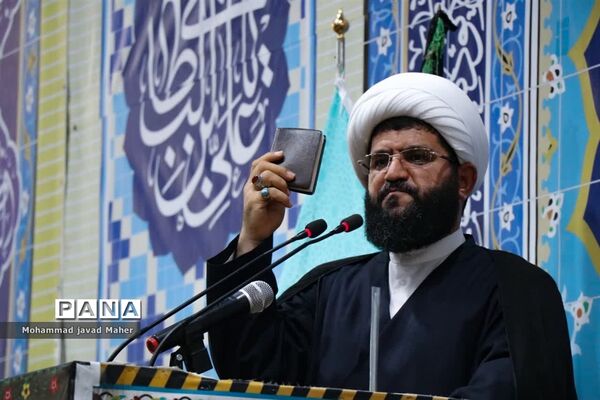 اقامه نماز جمعه عاشورایی در شهرستان قدس