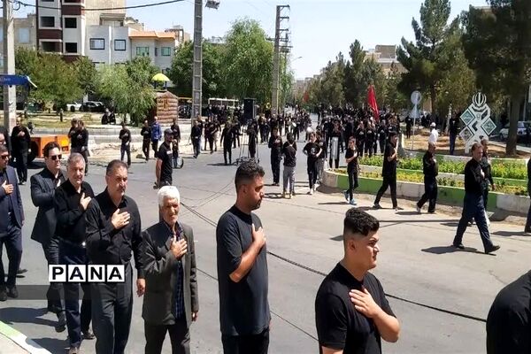 حضور گسترده مردم خرمدره در مراسم عزاداری عاشورای حسینی