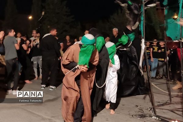 مراسم تعزیۀ خیمه‌سوزانی شام غریبان در شیراز