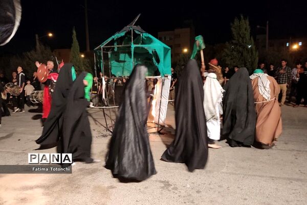 مراسم تعزیۀ خیمه‌سوزانی شام غریبان در شیراز