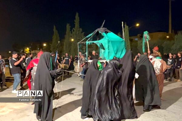 مراسم تعزیۀ خیمه‌سوزانی شام غریبان در شیراز