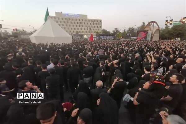 مراسم خیمه‌سوزان در مشهد