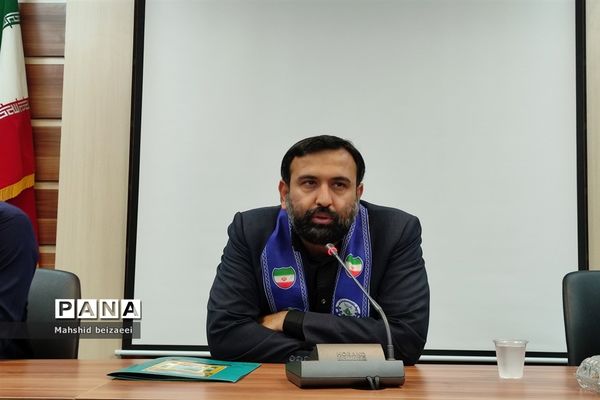 برگزاری اولین کارگاه مجری‌گری با حضور دبیر کارگروه دانش‌آموز زینب طلوع