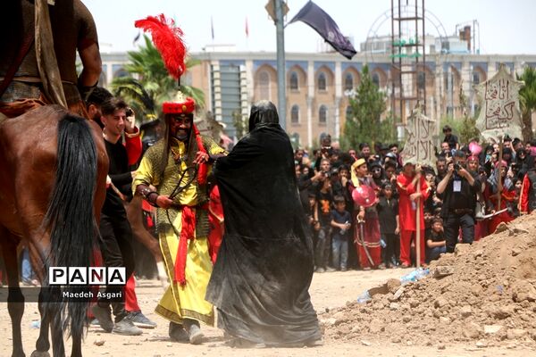 جلوه‌هایی از عزاداری و تعزیه حسینی در قم -1