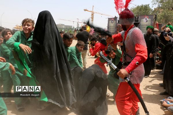 جلوه‌هایی ازعزاداری و نمایش تعزیه در قم -2