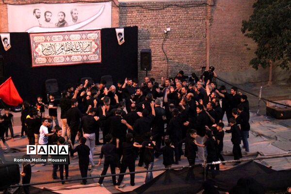 مراسم سوگواری ایام شهادت ابا عبدالله الحسین (ع)