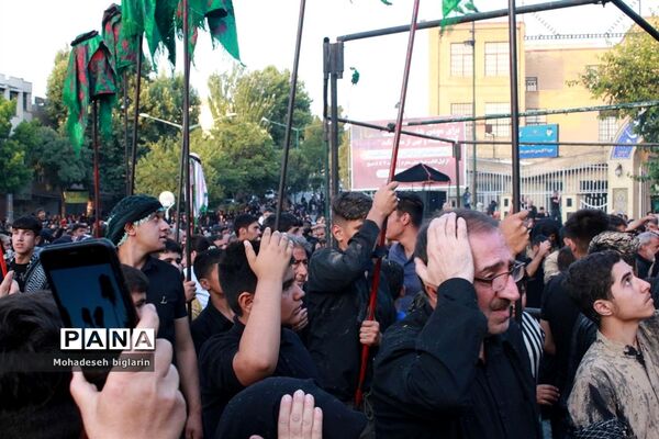 عزاداری کرمانشاهیان در عاشورای حسینی