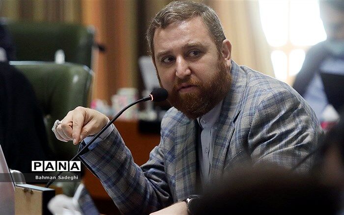 لزوم توجه شهرداری تهران درباره روشنایی و نظارت ایستگاه‌های اتوبوس و بی‌ آر تی