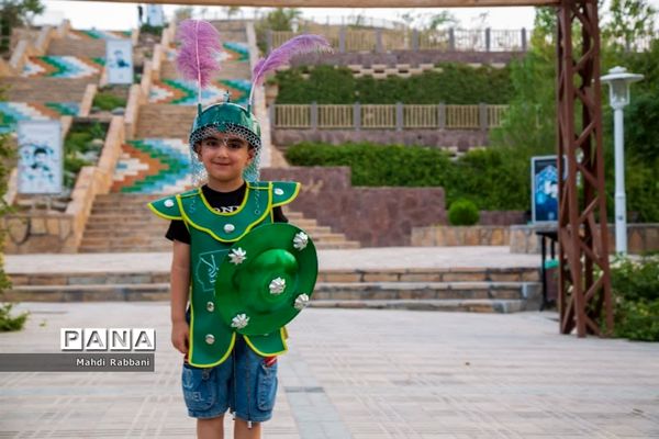 اجرای پویش «عکس و عَلم» ویژه نوجوانان در قم