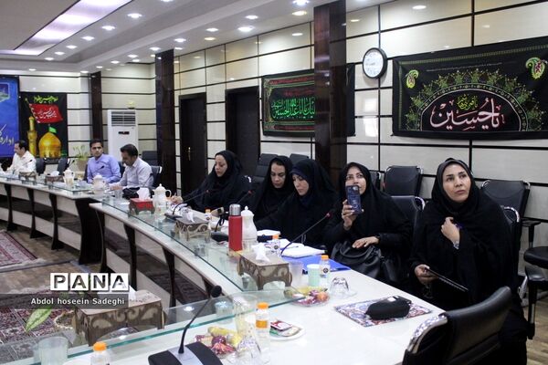 دوره آموزشی توجیهی کارشناسان مدارس و مراکز غیر‌دولتی و توسعه مشارکت‌های مردمی استان بوشهر