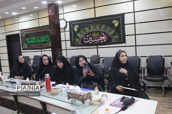 دوره آموزشی توجیهی کارشناسان مدارس و مراکز غیر‌دولتی و توسعه مشارکت‌های مردمی استان بوشهر