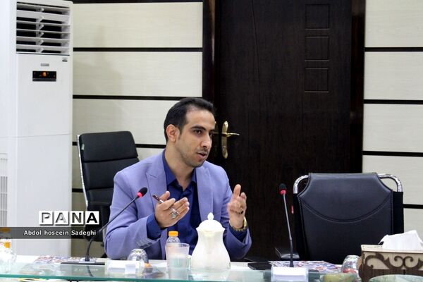 دوره آموزشی توجیهی کارشناسان مدارس و مراکز غیر‌دولتی و توسعه مشارکت‌های مردمی استان بوشهر