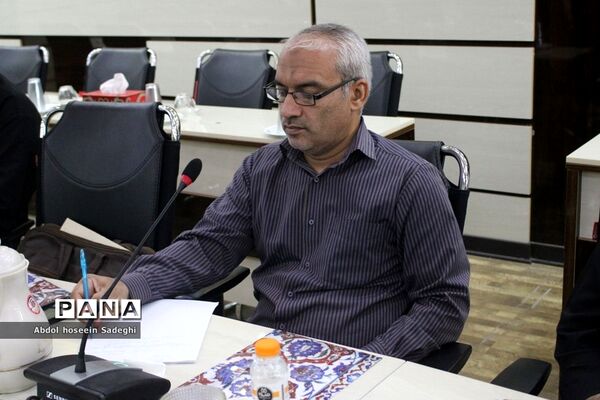 دوره آموزشی توجیهی کارشناسان مدارس و مراکز غیر‌دولتی و توسعه مشارکت‌های مردمی استان بوشهر