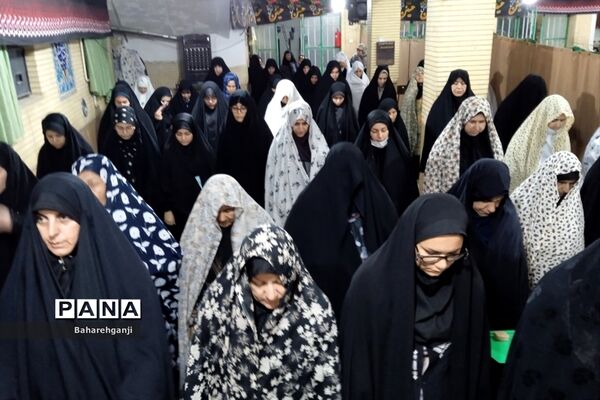 دوشنبه مسجد محوری در مسجد ولی عصر