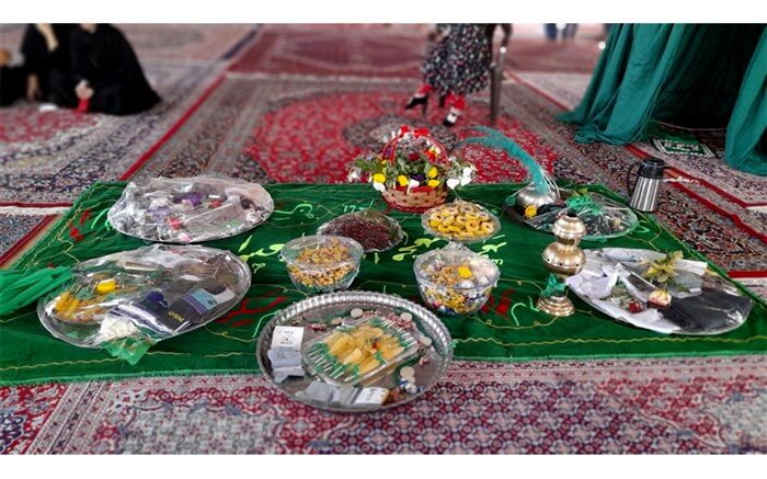 مراسم سنتی طَبق گذاری در جعفرآباد قم