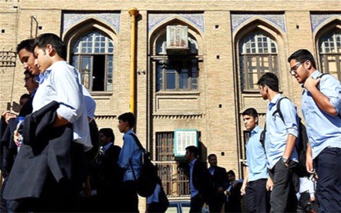 نظام پذیرش مدارس سمپاد پشتوانه علمی و قانونی قابل دفاع دارد