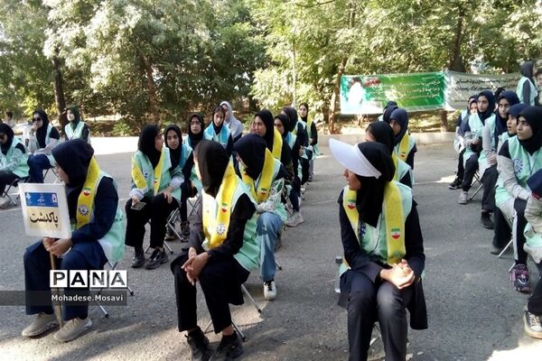 صبح‌گاه دومین روز اردوی یاور‌مربیان عضو سازمان دانش‌آموزی